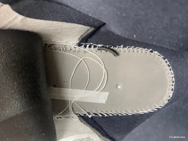 Washed Jordan DZ5485-051 Black Retro OG 1 High 0523
